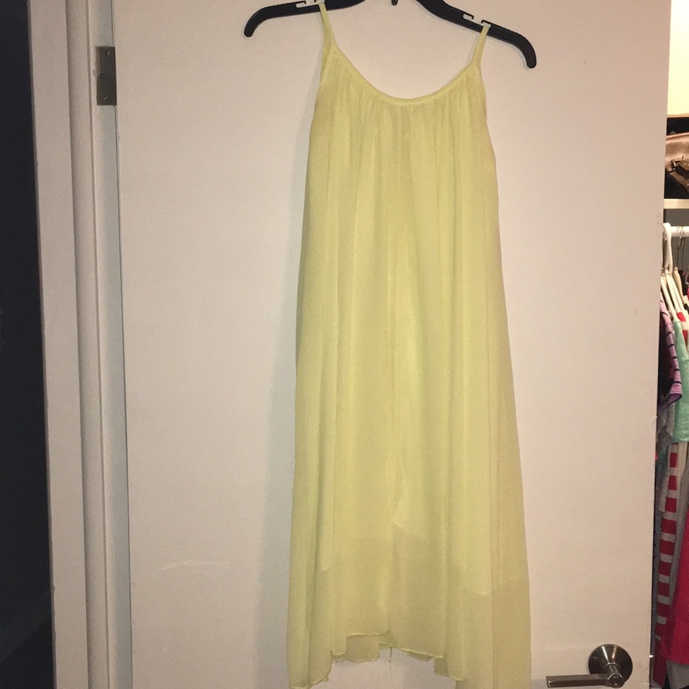 Light yellow dress